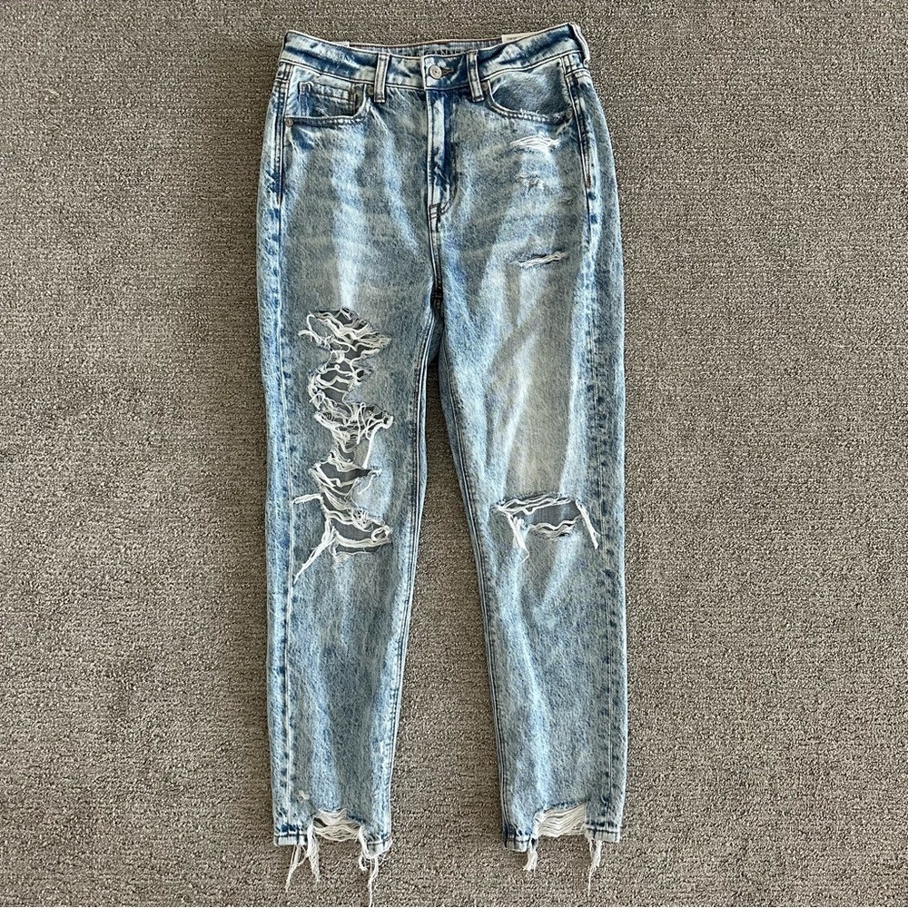 American‎ Eagle Comfort Stretch Waistband Mom Jean Light Destroy Wash Size 4